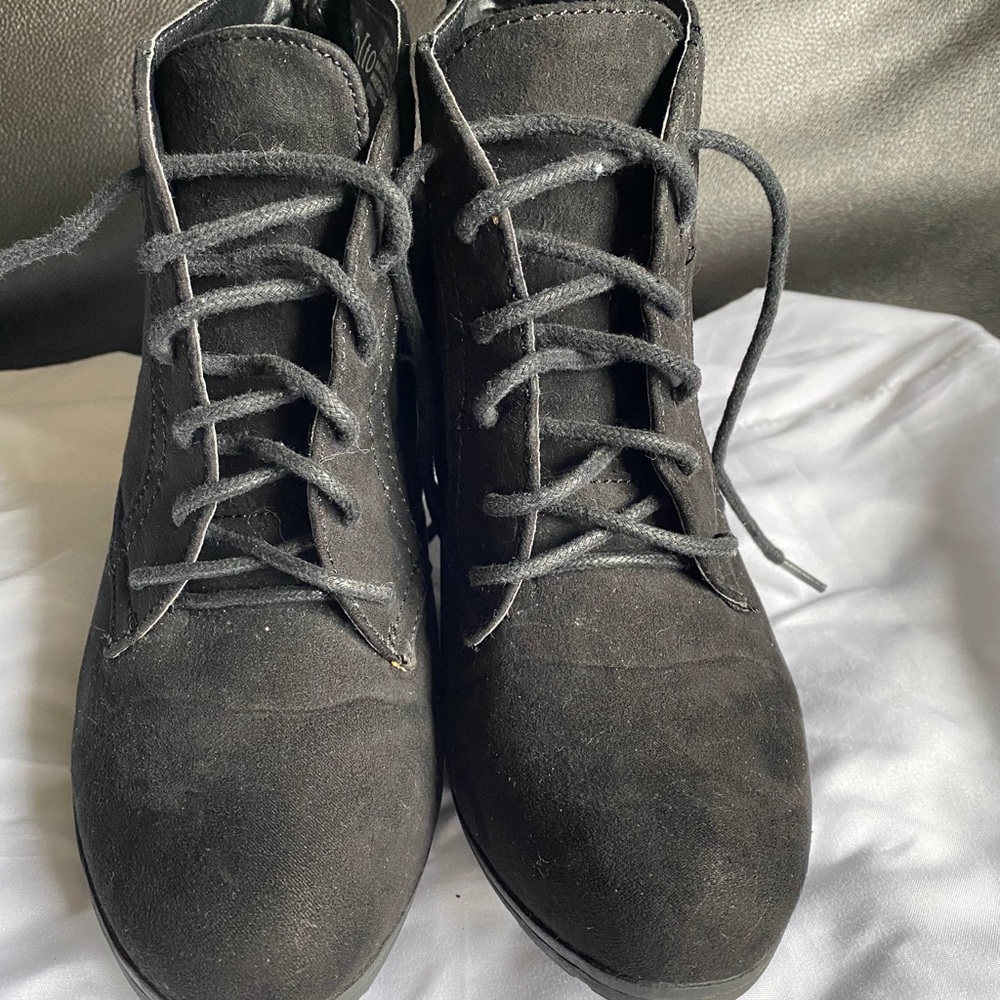 Black boots